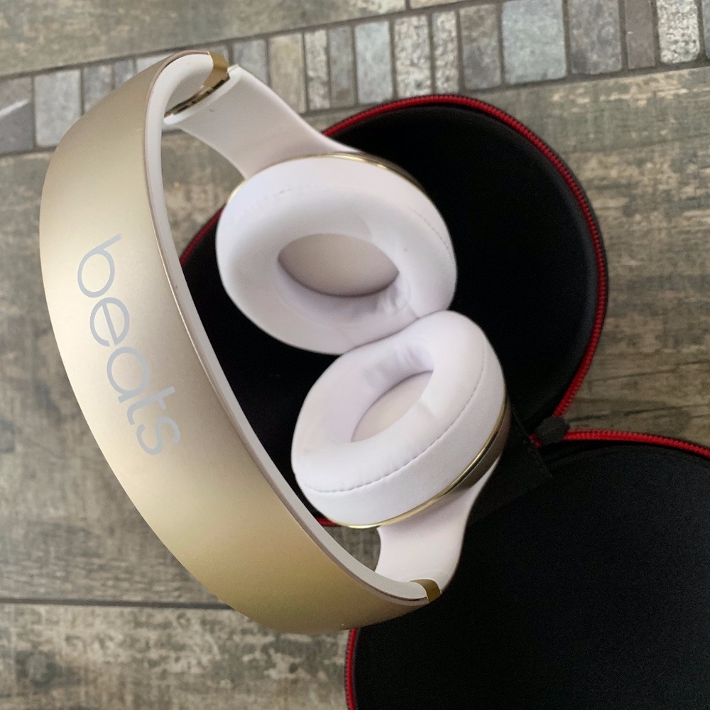 Beat Solo 3 Gold Headphones